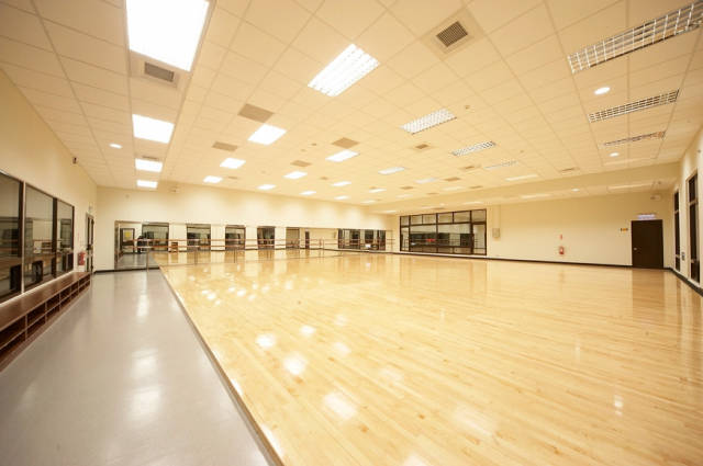 熱烈祝賀國家大劇院就舞臺地板選用北京歐氏表示感謝