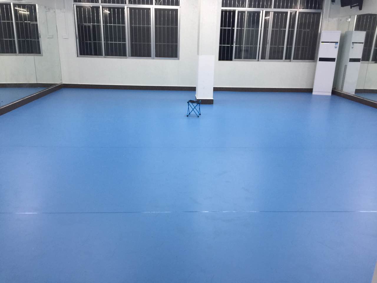 舞者牌舞蹈地膠具有的特點(diǎn)