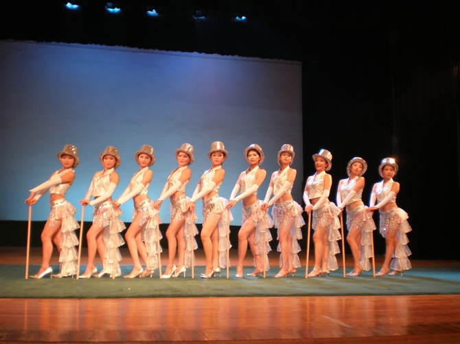 舞蹈地板，舞臺(tái)地板，舞蹈地膠 