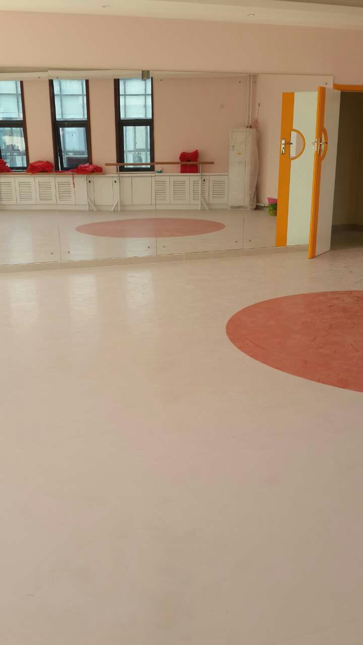 舞蹈地膠,舞臺地板