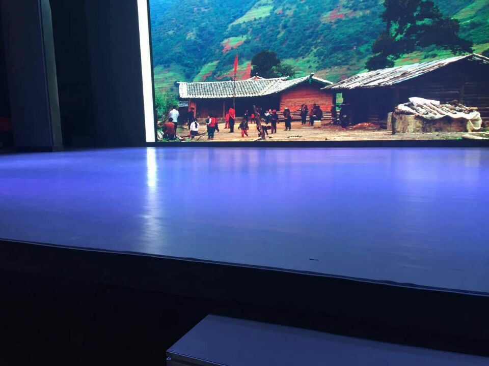 舞蹈地膠,舞臺地膠