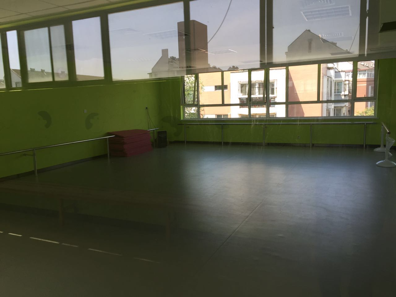 舞蹈地膠,舞蹈室地膠