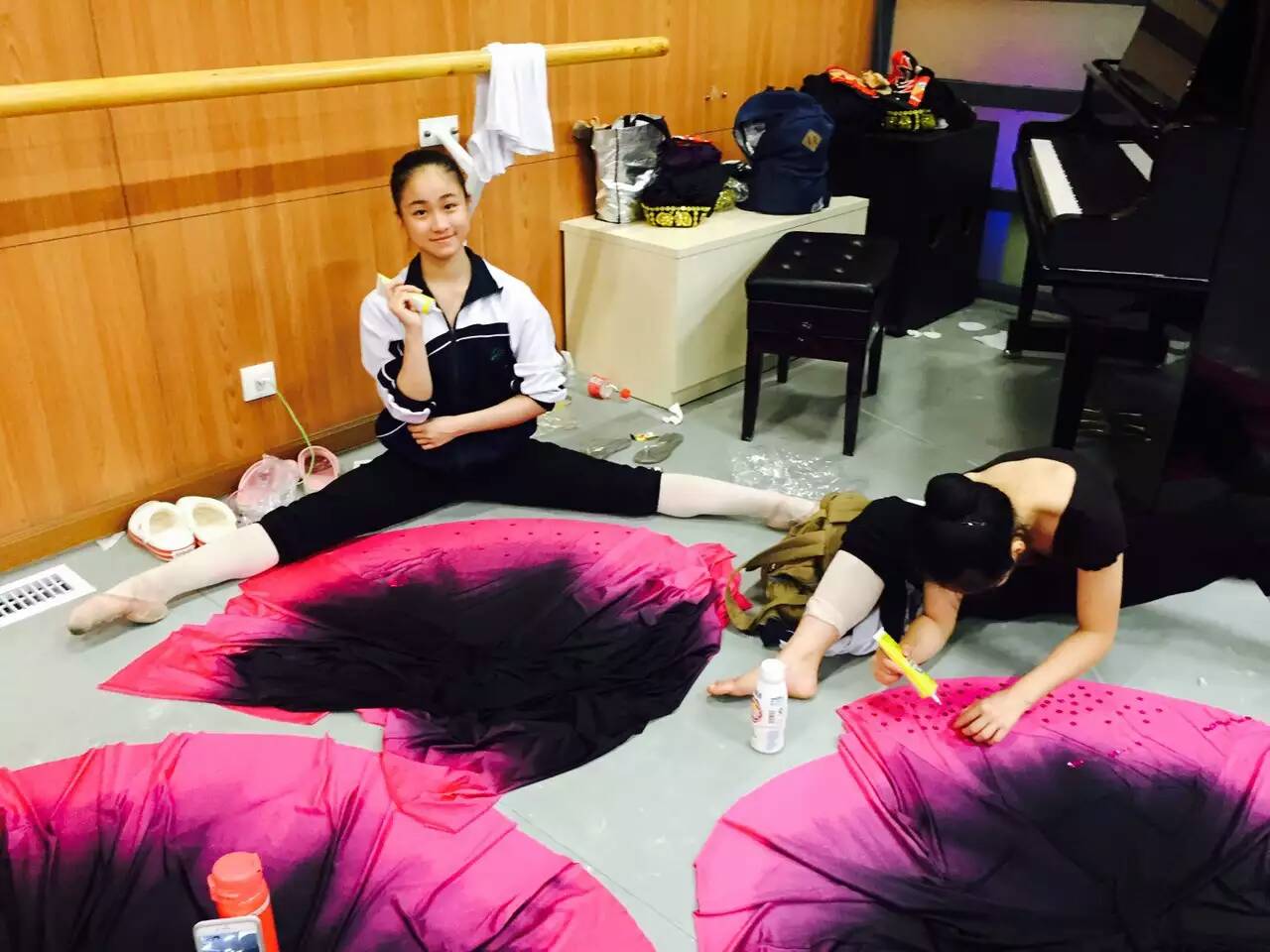 舞蹈地膠,舞蹈室地膠