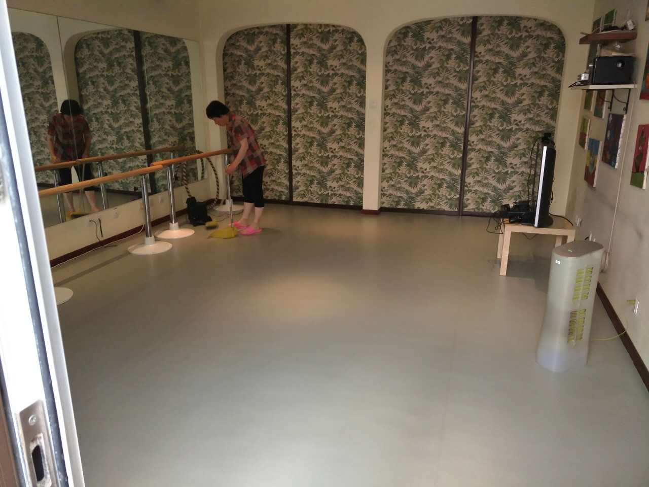 舞蹈地膠,舞蹈室地膠