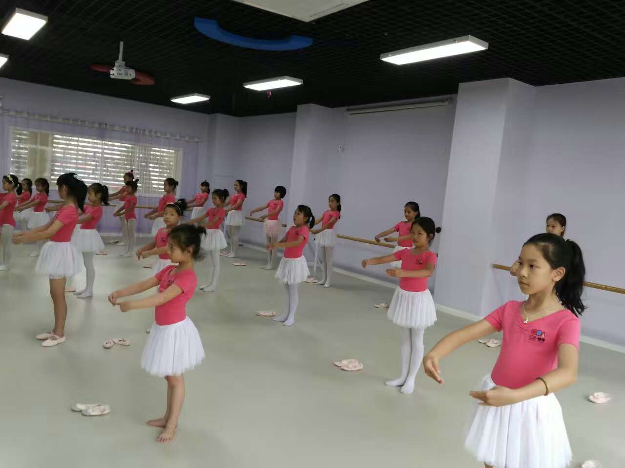 舞蹈室地膠,舞蹈地膠