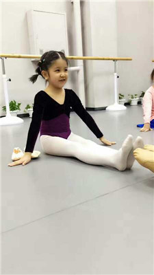 舞蹈地膠,舞蹈室地膠